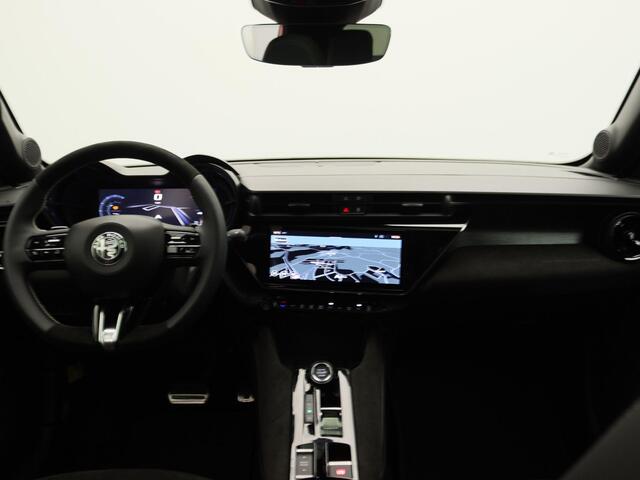 Alfa Romeo Junior 1.2 Turbo Hybrid Ibrida Sport Speciale | Techno Pack | Tot 8 jaar garantie | Voorraadvoordeel |