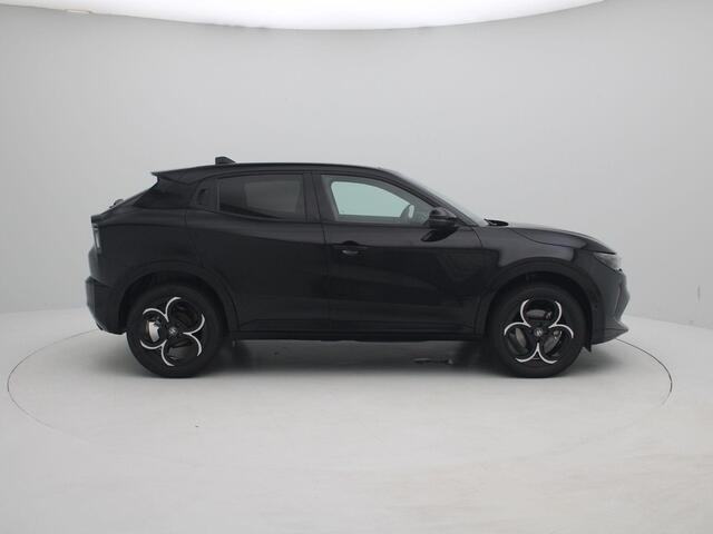Alfa Romeo Junior 1.2 Turbo Hybrid Ibrida Ti | Techno Pack | LMV 18" | Panoramadak | Speciale Actie Korting! |