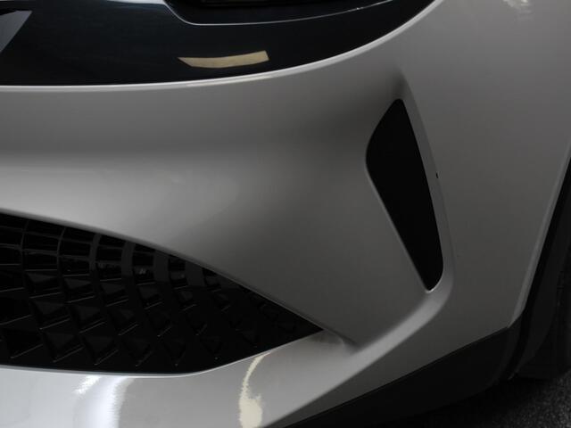 Alfa Romeo Junior Elettrica Automaat 156PK Adaptieve Cruise Control LMV 18 inch Full Led Matrix Parkeer sensoren Navigatie Apple Carplay / Android auto Climate Control