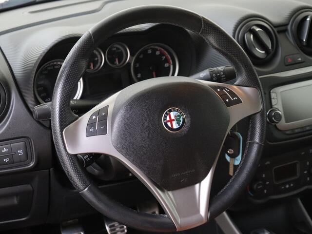 Alfa Romeo MITO 0.9 TwinAir Exclusive | Speciale uitvoering | Lederen interieur | Parkeerhulp |