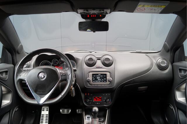 Alfa Romeo MITO 1.4 Turbo 140pk Super TCT AUTOMAAT|17'' velgen|PDC|BOSE|Sabelt stoelen|Clima|Cruise