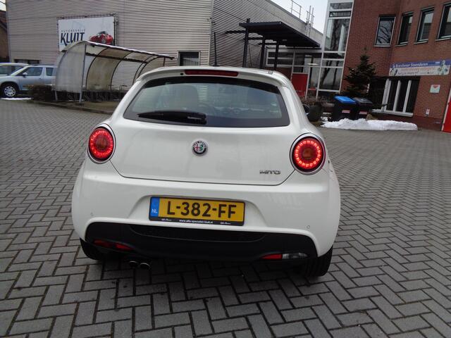 Alfa Romeo MITO 1.4 T MultiAir Super Automaat 140PK