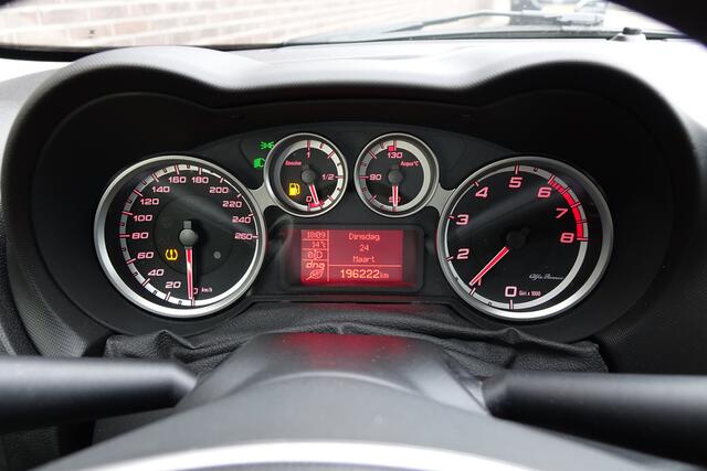 Alfa Romeo MITO 0.9 TwinAir ECO Super, leder, navigatie, super zuinig 1:18 Nw distributieketting