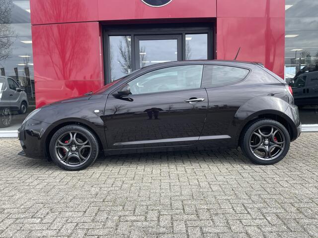 Alfa Romeo MITO TwinAir ECO | 17" Velgen | Climate/cruise control | Parkeersensoren
