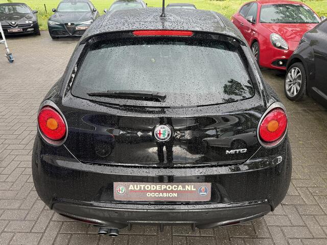Alfa Romeo MITO 1.4 T MultiAir Veloce Panorama dak - ECC - Cruise control - Eerste eigenaar!