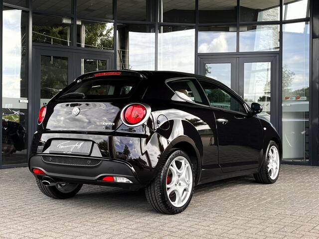 Alfa Romeo MITO 0.9 T. AIR EXCLUSIVE CLIMA - NAVI - LEDER - CRUISE ORG. NL