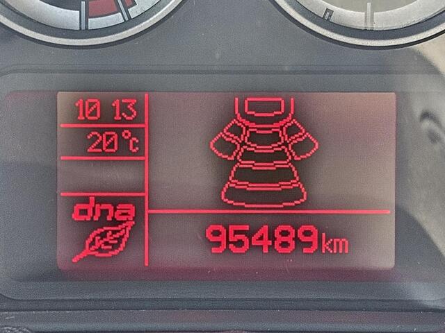 Alfa Romeo MITO 0.9 TwinAir / Inclusief Lichtmetalen Winterset / Cruise Control / Climate Control / DAB / Navigatie /