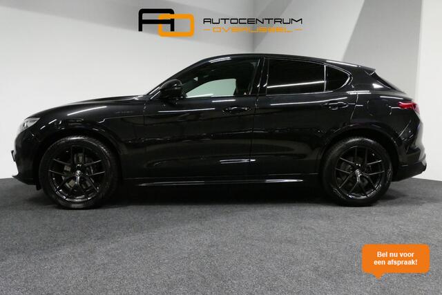 Alfa Romeo Stelvio 2.0 T AWD Veloce / Orig. Nederlands (facelift) / 1ste eigenaar / Performance Pack / Elektr. verstelbare voorstoelen / Alfa Active Suspension / Keyless / Stoelverwarming / Stuurwiel verwarming / Apple Carplay - Andriod Auto / Climate Control / Achteruitrij