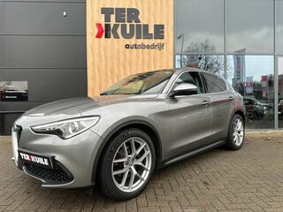 alfa-romeo-stelvio-2.0-t-awd-first-