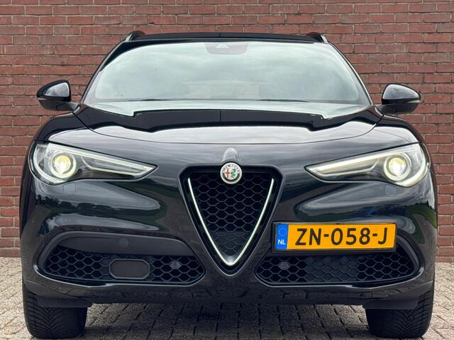 Alfa Romeo Stelvio 2.0 T AWD SUPER | LEDER | NAVI | CAMERA!