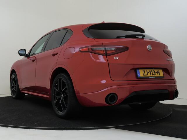 Alfa Romeo Stelvio 2.0 T AWD First Edition | Leder interieur | Navigatie | verwarmbare en elek. verstelbare stoelen |