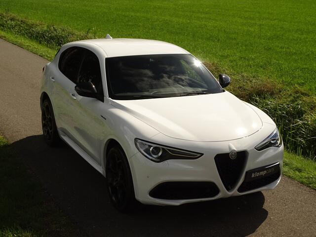Alfa Romeo Stelvio 2.0 T AWD Veloce|BTW-auto |Trekhk|21"|Ad.Suspention| Giallo|All BLACK|Ti-dif.