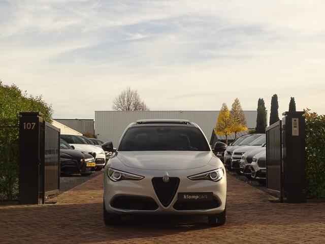 Alfa Romeo Stelvio 2.0 T AWD Veloce | Full-Full Options! | Schuifdak | Inst.schokdempers | Ad.cruise