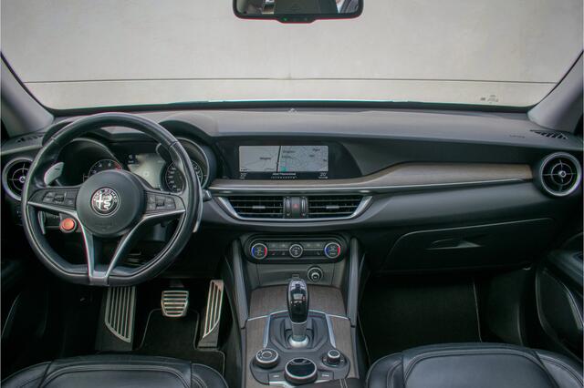 Alfa Romeo Stelvio 2.0 T AWD First Edition Pano-20"-Trekhaak-Keyless-Camera-Leer