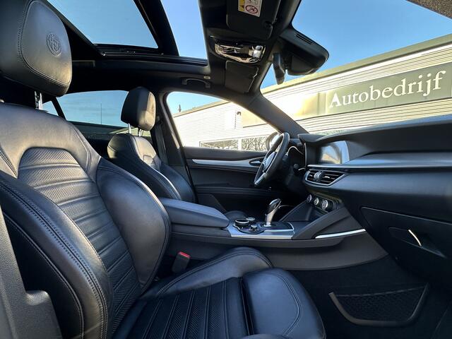 Alfa Romeo Stelvio 2.0 T AWD Q4 | Panodak | Memory | 280 pk | ACC