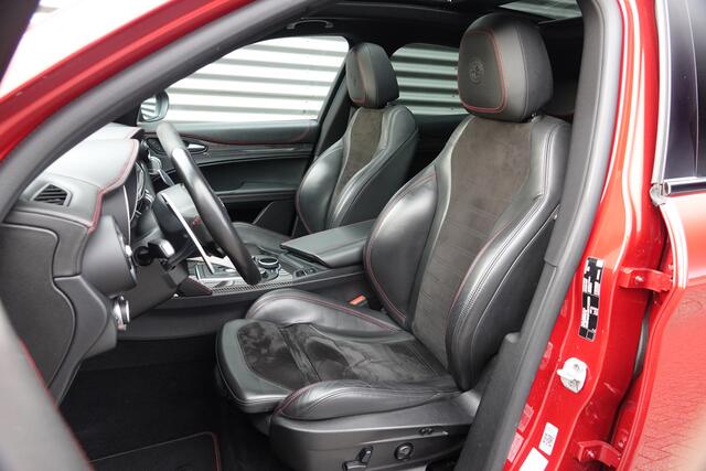Alfa Romeo Stelvio 2.9 V6 AWD Quadrifoglio | Pano | Harman/Kardon | Carbon | ACC | Nieuwstaat ! | Memory |