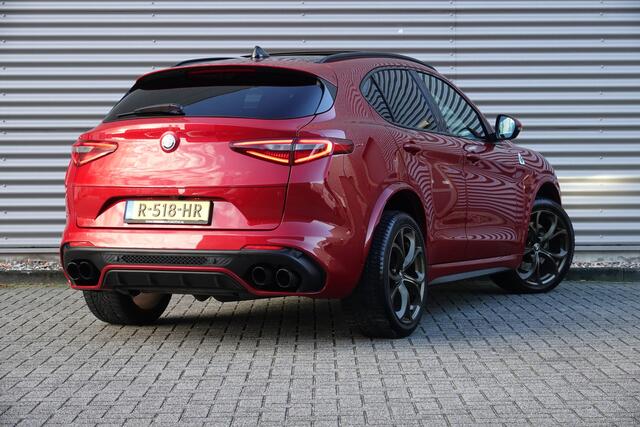 Alfa Romeo Stelvio 2.9 V6 AWD Quadrifoglio | Pano | Harman/Kardon | Carbon | ACC | Nieuwstaat ! | Memory |