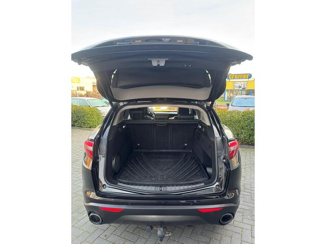 Alfa Romeo Stelvio 2.0 T AWD First Edition