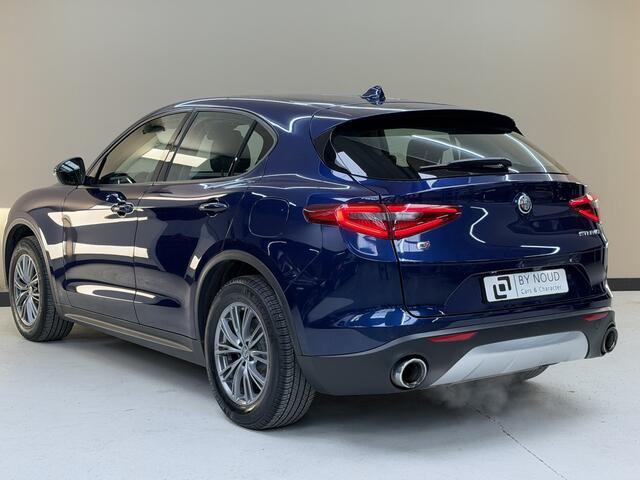 Alfa Romeo Stelvio 2.0 T AWD Super, 200Pk, 2018, 1ste eigenaar, Dealer onderhouden, Volledig leder, Trekhaak, Climate control, Stoelverwarming, Cruise control, Parkeersensoren,