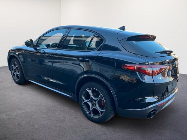 Alfa Romeo Stelvio 2.0T Q4 Ti (206kW/280pk) ** Bi-XENON/LED, LEDER, MEMORY, ACC, 19-inch LMV, KEYLESS ** 1e EIG - 22.136 km - UNFALLFREI ** ** INFORMEER OOK NAAR ONZE AANTREKKELIJKE FINANCIAL-LEASE TARIEVEN **