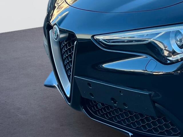 Alfa Romeo Stelvio 2.0T Q4 Ti (206kW/280pk) ** Bi-XENON/LED, LEDER, MEMORY, ACC, 19-inch LMV, KEYLESS ** 1e EIG - 22.136 km - UNFALLFREI ** ** INFORMEER OOK NAAR ONZE AANTREKKELIJKE FINANCIAL-LEASE TARIEVEN **