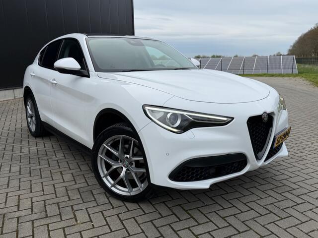 Alfa Romeo Stelvio 2.0 T AWD F.E.280PK PANORAMA/TREKHAAK/LEER