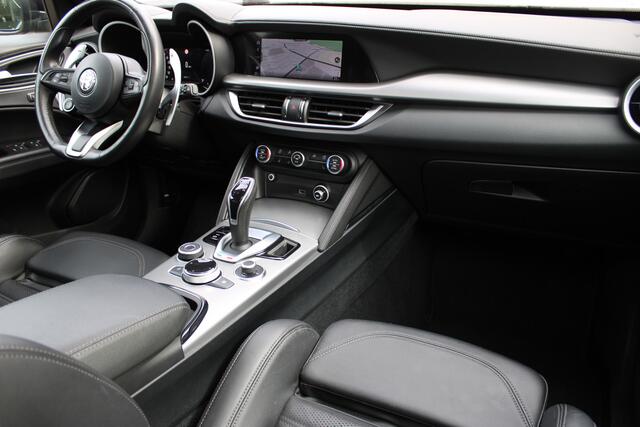 Alfa Romeo Stelvio 2.0 T GME AWD Veloce | Panoramadak | H/K | Leder | Carplay | Facelift