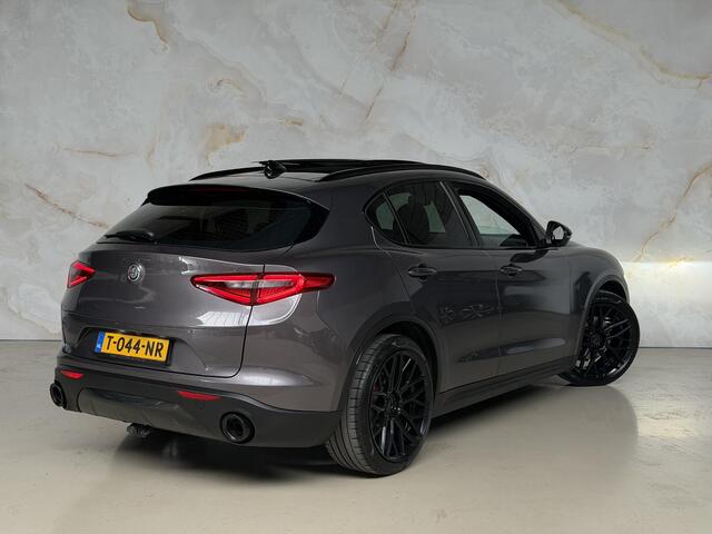 Alfa Romeo Stelvio 2.0 T AWD B-Tech - Leder - Pano - Camera -