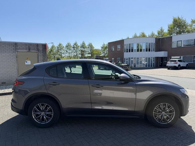 Alfa Romeo Stelvio 2.0 T AWD Super | Camera | Led |