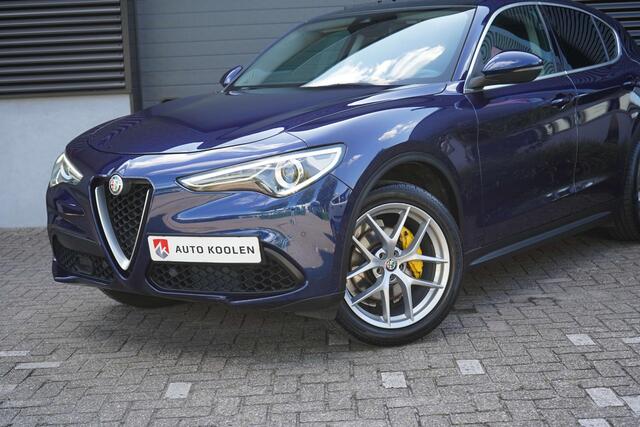 Alfa Romeo Stelvio 2.0 T AWD First Edition /Pano/20''/KEYLESS/Camera/trekhaak