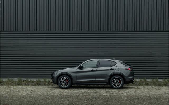 Alfa Romeo Stelvio MY23 2.0 T GME AWD Sprint 280PK | Panoramadak | Veloce interieur | Facelift |