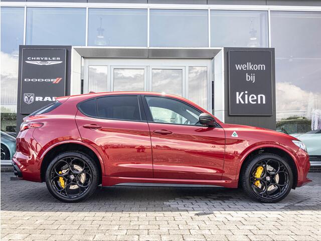 Alfa Romeo Stelvio 2.9 V6 AWD Quadrifoglio | 21"| Nieuwstaat |