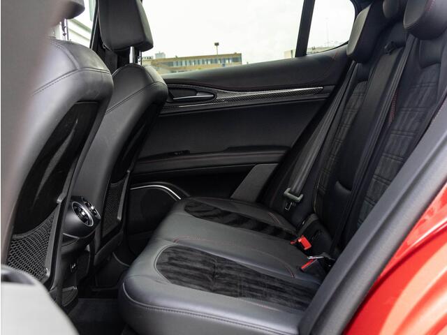 Alfa Romeo Stelvio 2.9 V6 AWD Quadrifoglio | 21"| Nieuwstaat |
