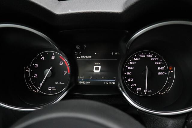 Alfa Romeo Stelvio 2.0 T AWD Super | MEMORY | PANO-DAK | CAMERA | HALF LEDER | CRUISE | NAVI |