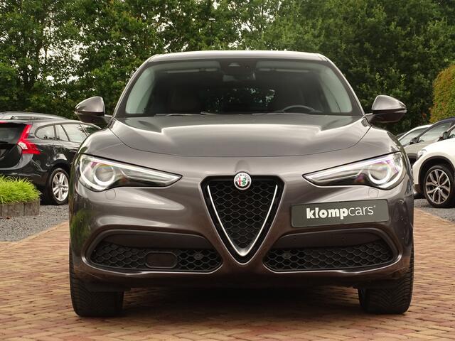 Alfa Romeo Stelvio 2.0 T AWD Special Edition | Trekhaak | Led.Dash | Camera-Carplay | 20 inch | Flippers