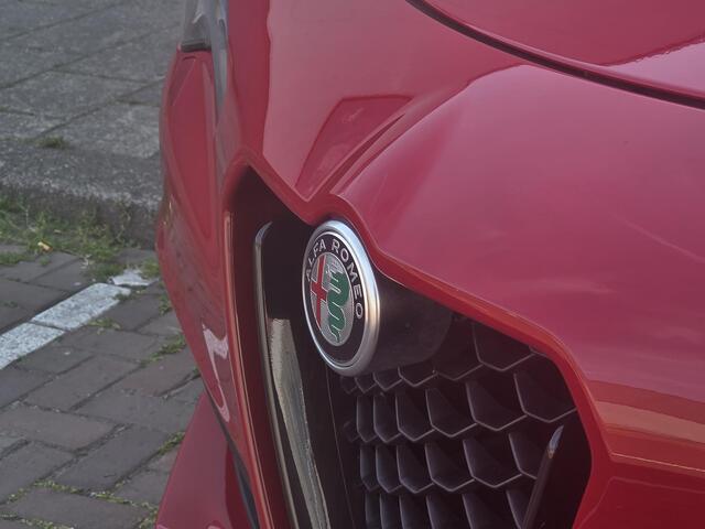 Alfa Romeo Stelvio 2.0 200pk Automaat AWD Sprint | Apple-Android | Parkeercamera | Adaptive Cruise Control