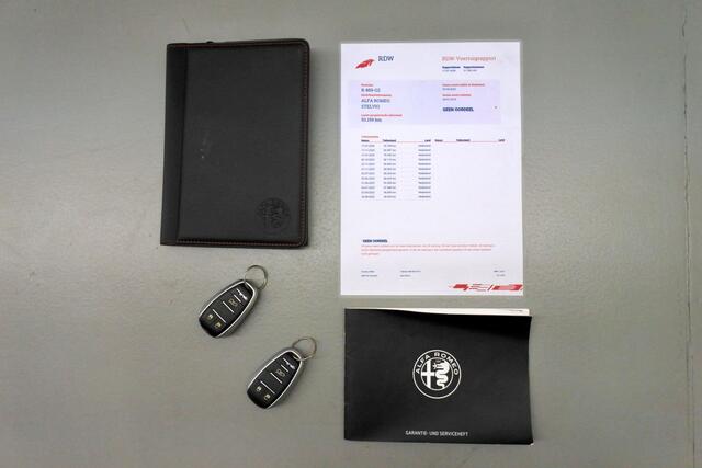 Alfa Romeo Stelvio 2.0T 280pk Q4 AWD Black-Tech