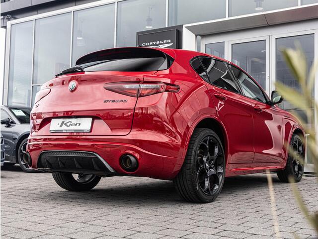 Alfa Romeo Stelvio 2.0 T AWD Estrema | Pano | Quadrifoglio Carbon interieur + Exterieur | 21"velgen | Elektrische stoelen + Memory |