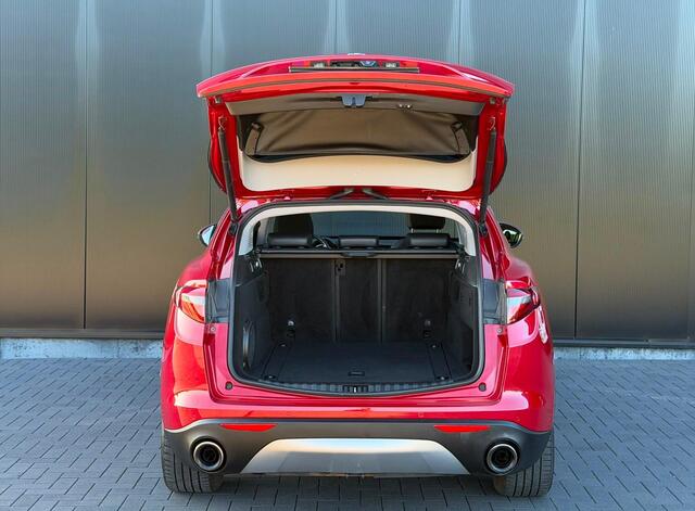 Alfa Romeo Stelvio 2.0 T AWD First Edition Panodak | Trekhaak