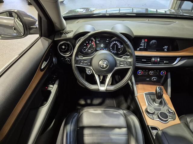 Alfa Romeo Stelvio 2.0 T AWD Veloce Pano | Harman-Kardon | Camera | Leder | Verw. stoelen-stuur | Trekhaak