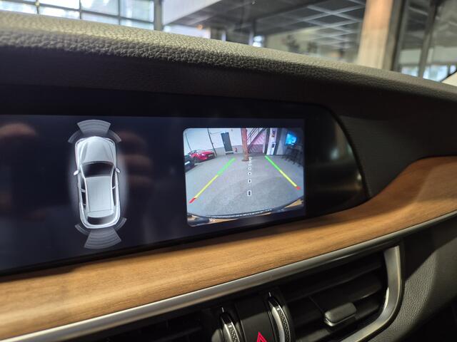 Alfa Romeo Stelvio 2.0 T AWD Veloce Pano | Harman-Kardon | Camera | Leder | Verw. stoelen-stuur | Trekhaak