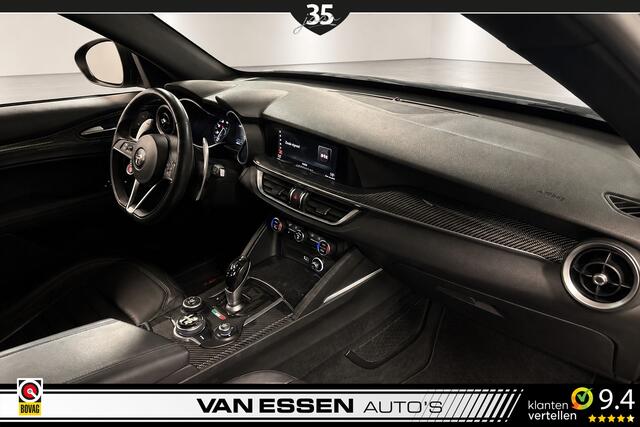 Alfa Romeo Stelvio 2.0 T AWD First Edition Navi Camera Memory Stoel/Stuurverw. Carbon Ragazzon Uitlaat!