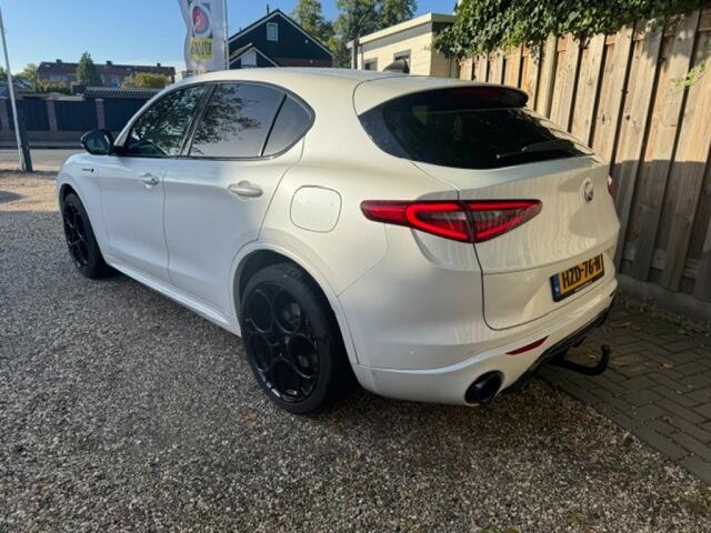 Alfa Romeo Stelvio 2.0 T AWD VELOCE TI