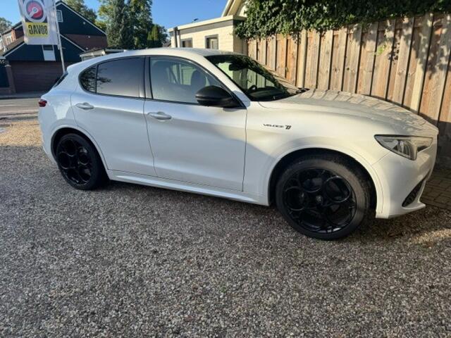 Alfa Romeo Stelvio 2.0 T AWD VELOCE TI