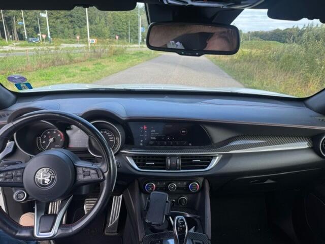 Alfa Romeo Stelvio 2.0 T AWD VELOCE TI