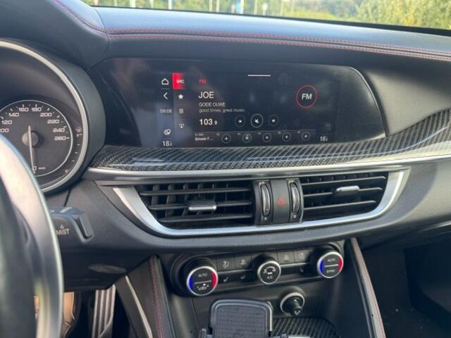 Alfa Romeo Stelvio 2.0 T AWD VELOCE TI
