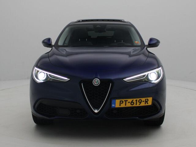 Alfa Romeo Stelvio 2.0 T AWD First Edition | Panoramadak | Leder | Led Verlichting | Elektrische Achterklep | Navigatie | Climate Control |