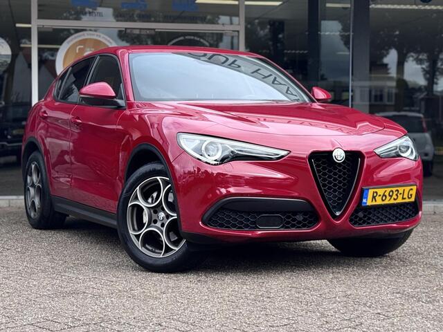 Alfa Romeo Stelvio 2.0 200pk Automaat AWD Sprint | Apple-Android | Parkeercamera | Adaptive Cruise Control