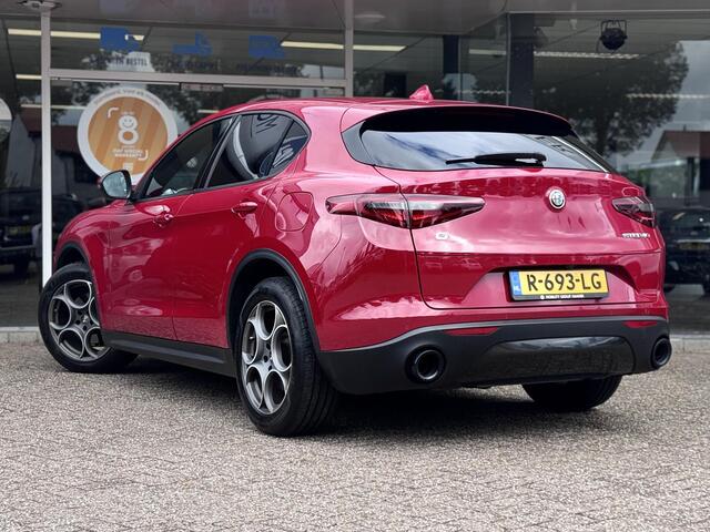 Alfa Romeo Stelvio 2.0 200pk Automaat AWD Sprint | Apple-Android | Parkeercamera | Adaptive Cruise Control