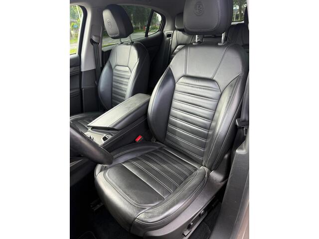 Alfa Romeo Stelvio 2.0 T AWD Super